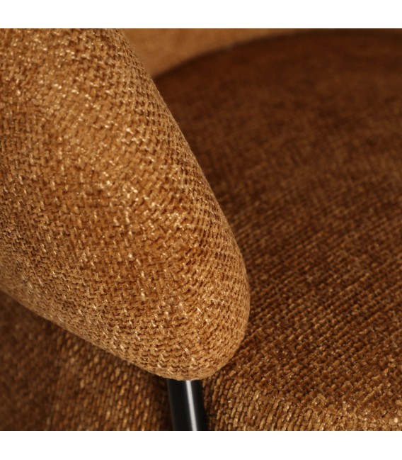 BUTACA COMODA METAL NEGRO TELA CHENILLA COLOR MOSTAZA