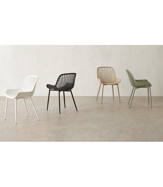 SILLA COMODA Y ORIGINAL METAL Y POLIPROPILENO VERDE