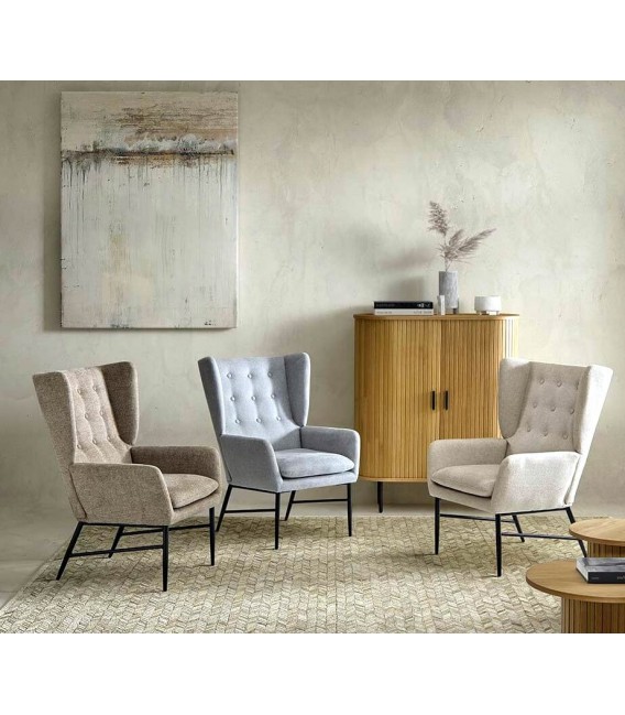 BUTACA COMODA TAPIZADA COLOR BLANCO ROTO PATAS METAL NEGRO