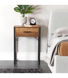 Mesita de noche pequeña estilo industrial con un cajón