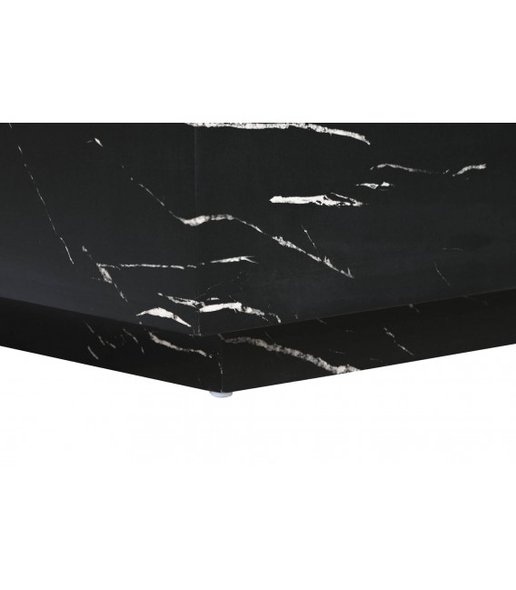 Mesa de centro cuadrada imitando mármol negro elegante