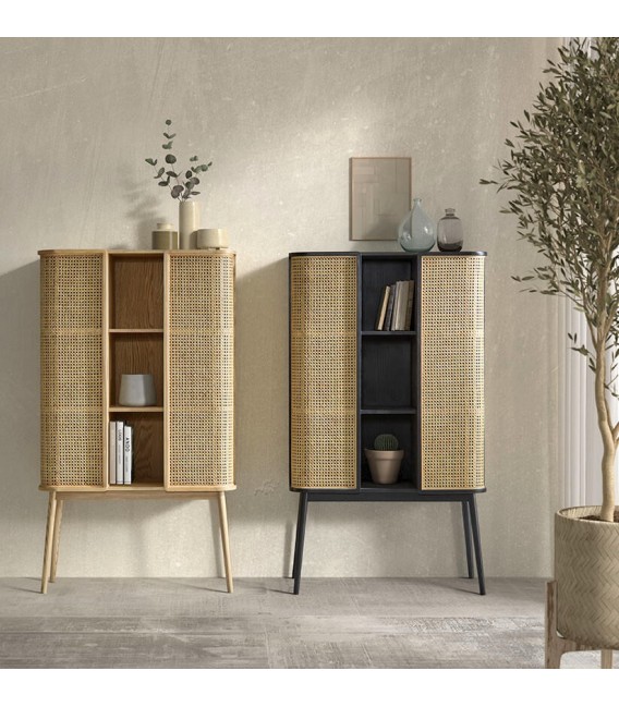 Armario alacena madera de roble combinado con ratán acabado natural.