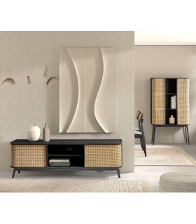 Mueble de TV madera de roble color negro ratán acabado natural.