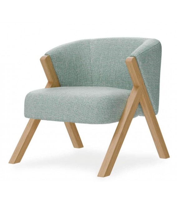 Butaca comoda estilo nórdico verde menta patas en madera natural