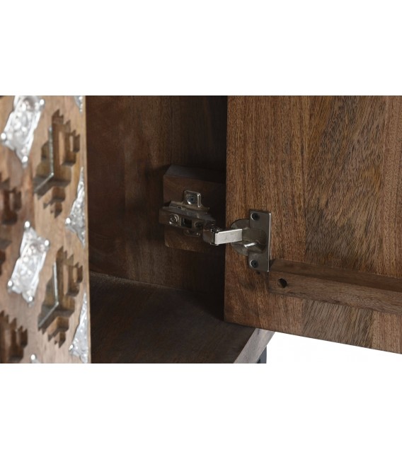 Armario alacena de estilo étnico realizado en madera de mango