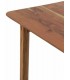 Mesa de comedor rectangular realizada en madera de acacia natural.