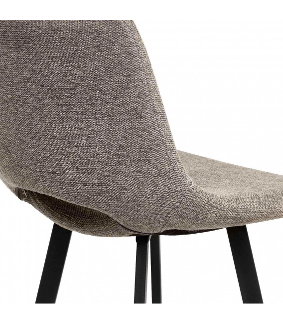 Taburete de barra tela chenilla color topo patas metálicas negras