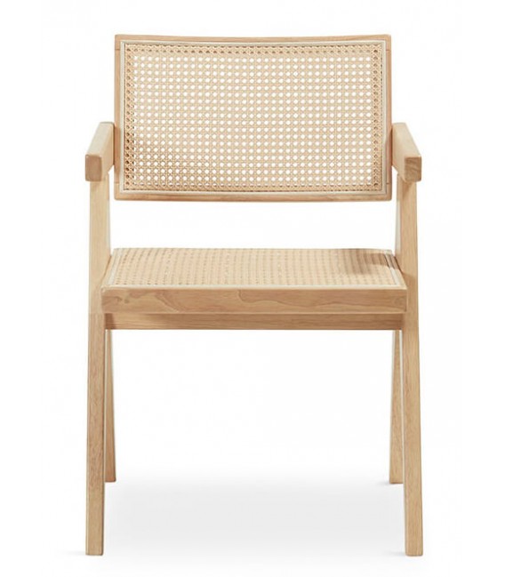 Sillón de comedor cómodo realizado en madera natural y ratán