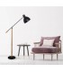 Lámpara de pie realizada en metal negro y madera natural orientable mdmhogar