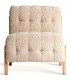 Sillón cómodo de estilo alpino tapizado en boucle de color beige mdmhogar
