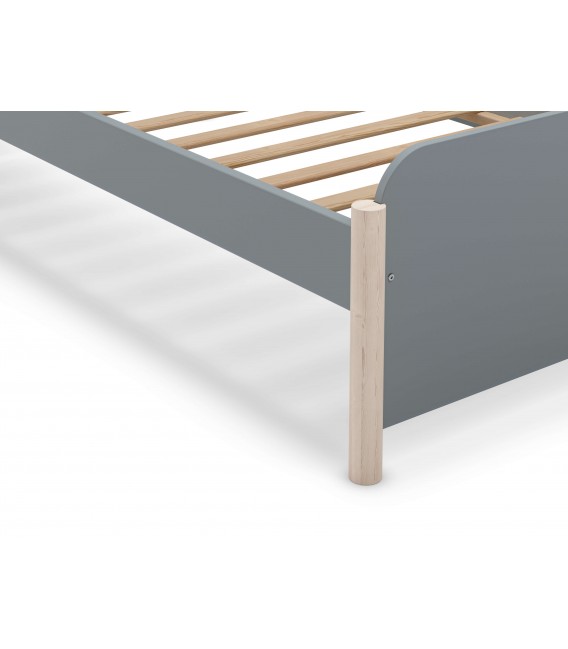 Cama individual realizada en madera de pino natural y laca gris mdmhogar