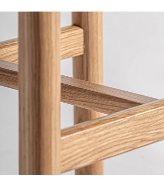 Taburete de barra muy cómodo madera de roble natural polipiel negra. mdmhogar