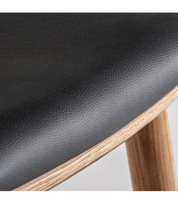 Taburete de barra muy cómodo madera de roble natural polipiel negra. mdmhogar