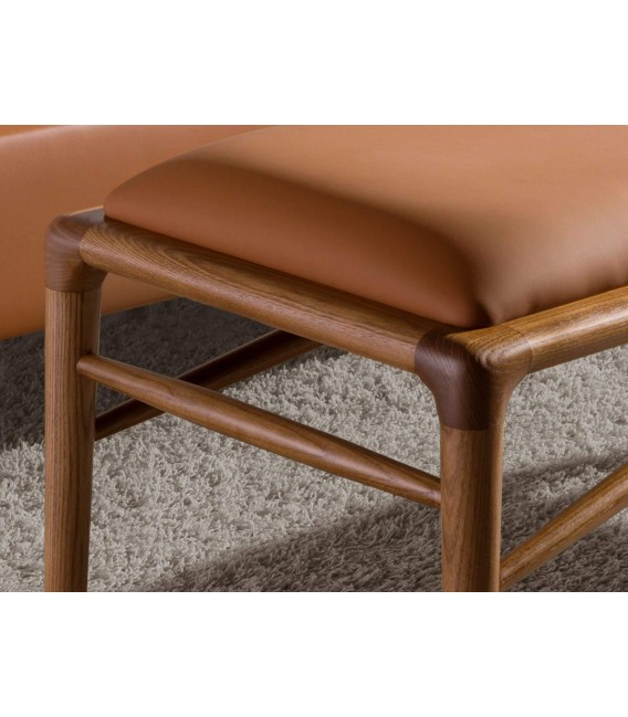 Banqueta tapizada en polipiel marrón mdmhogar