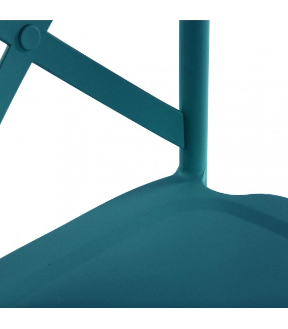 Silla de polipropileno apilable de diseño clásico en color azul mdmhogar