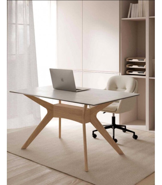 Silla de oficina muy cómoda tapizada en color beige mdmhogar