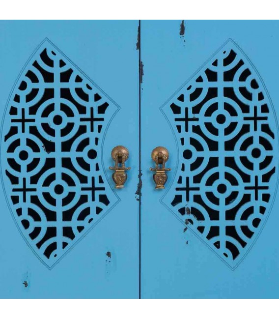 Armario alacena oriental, madera azul tallada y bronce envejecido. Mdmhogar4