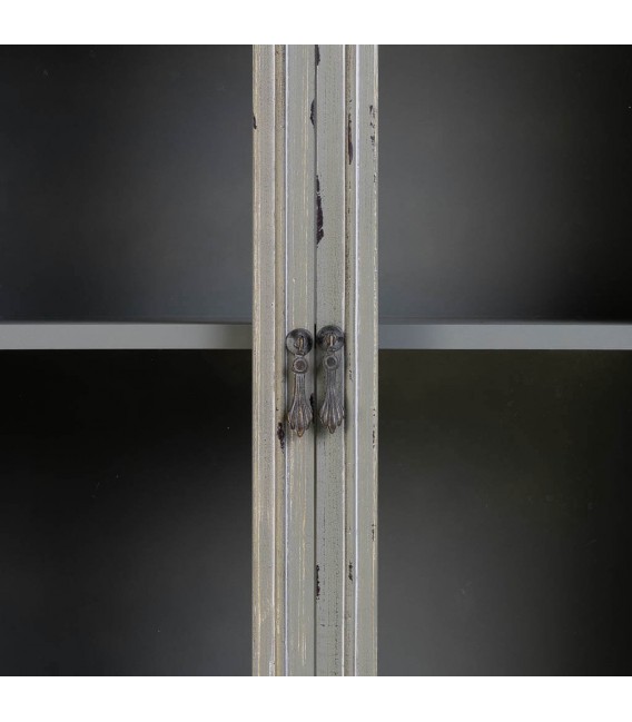Vitrina clásica baja, madera gris rozado y pátina blanca artesanal. Mdmhogar4
