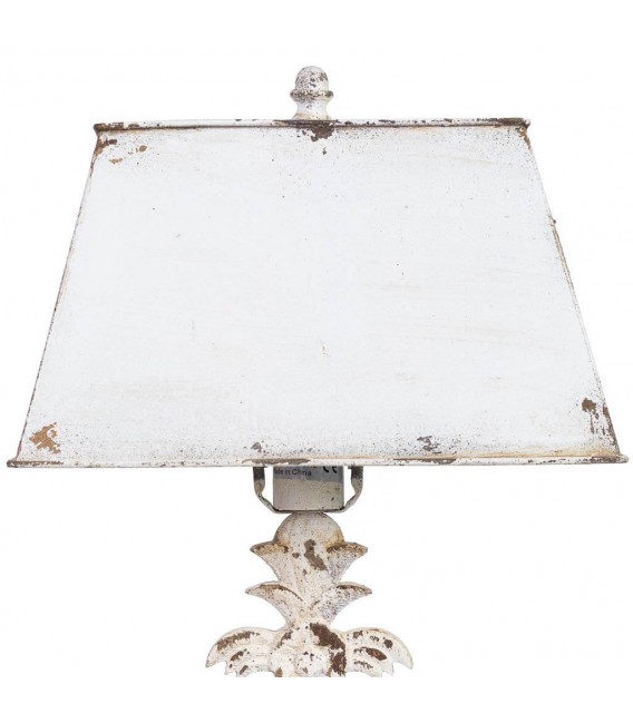 Lámpara de sobremesa vintage con base tallada y pantalla en blanco. Mdmhogar2