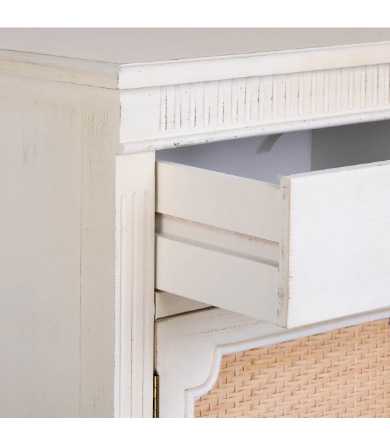 Mesita de noche romántica en madera blanca vintage y ratán natural. Mdmhogar3