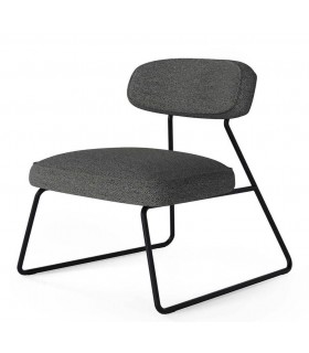 Butaca moderna compacta en tela gris oscuro con patas metálicas mdmhogar
