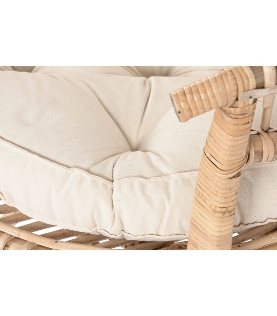 Sillón de comedor colonial de ratán y bambú natural con cojín3