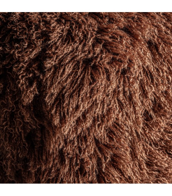 Sillón grande marrón con textura pelo largo. Confort alpino.3