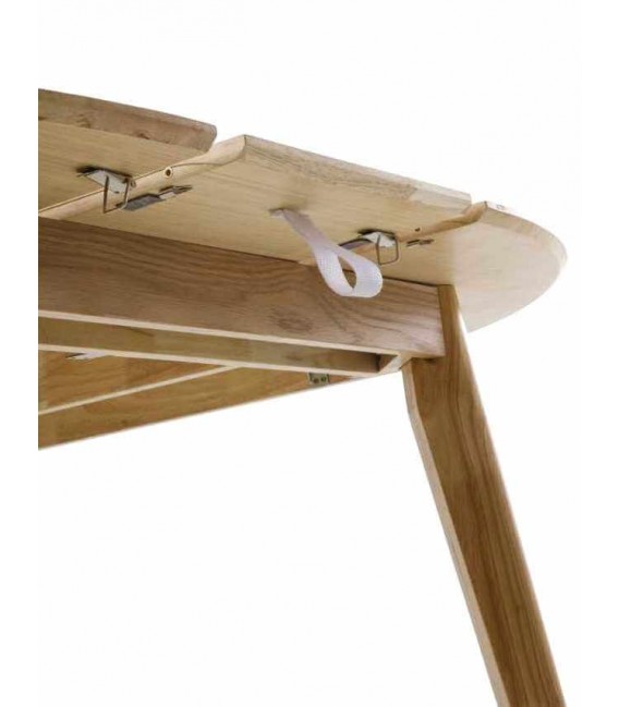 Mesa redonda extensible de madera estilo nórdico con acabado natural.5