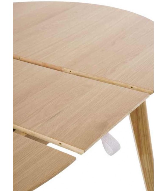 Mesa redonda extensible de madera estilo nórdico con acabado natural.7