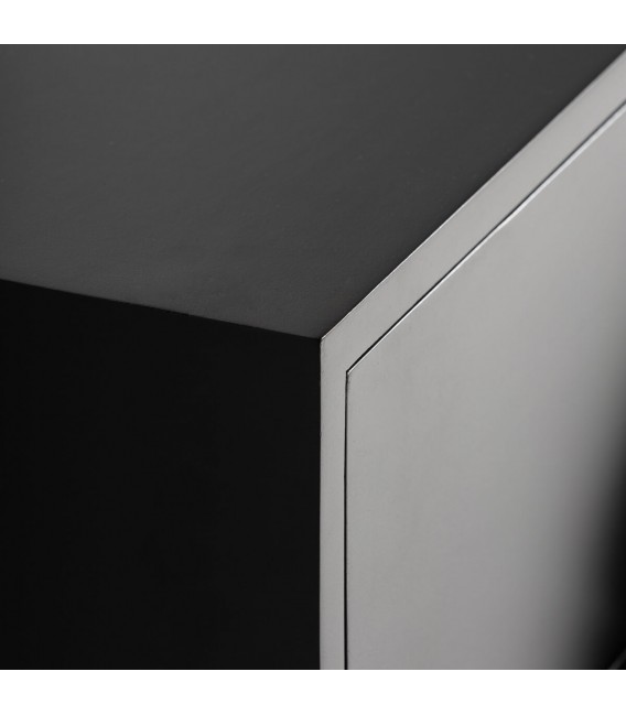 Cómoda art decó negra con tirador de hueso blanco y patas doradas. 2