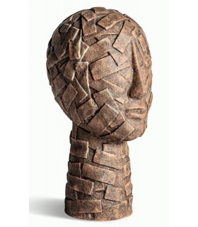 Figura escultórica alta papel maché con acabado marrón texturizado. Mdmhogar