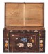 Baúl antiguo oriental de madera maciza decorada a mano y bronce.1