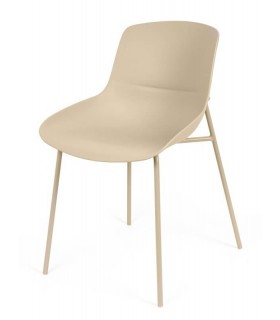 Silla nórdica beige de polipropileno y metal, cómoda y ligera. Mdmhogar