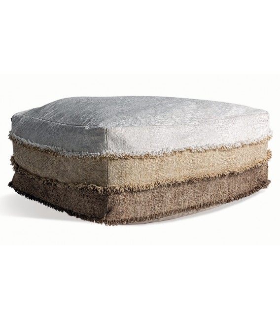 Puf desenfundable con flecos en tonos crudo, beige y marrón. Mdmhogar