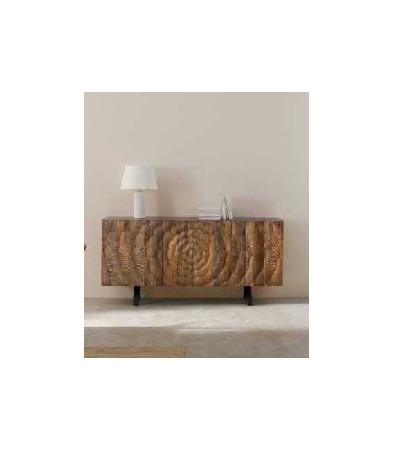 Aparador boho madera tallada patas negras. Diseño artístico y único.