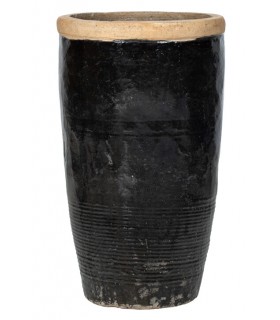 Tinaja antigua oriental de barro cocido en negro brillo lacado. Mdmhogar