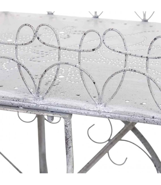 Carro expositor metálico con ruedas decorativas y acabado vintage. 5