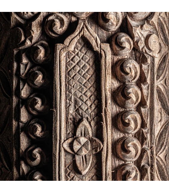 Figura XXL decorativa de madera tallada natural y base de hierro. 2