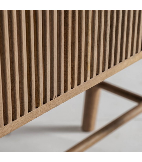 Armario alacena de mango natural con lamas y tiradores dorados. 4