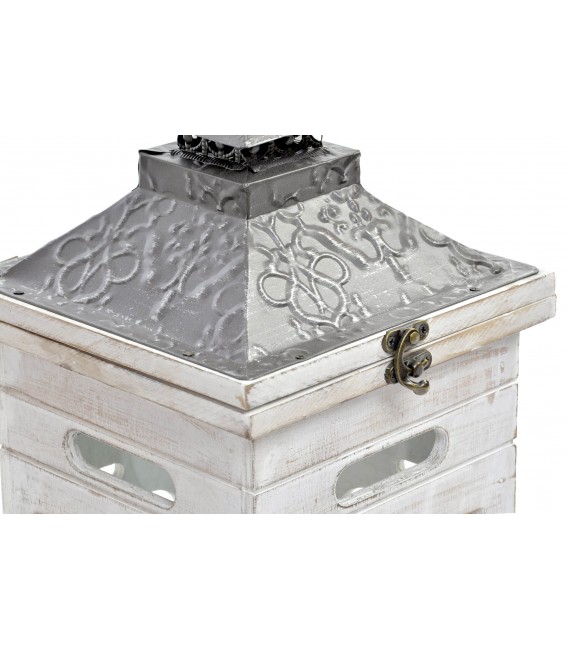 Set 2 faroles boho de madera blanca y metal repujado gris plata.