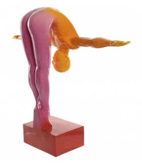 Figura decorativa resina estilo pop acabado brillante multicolor.