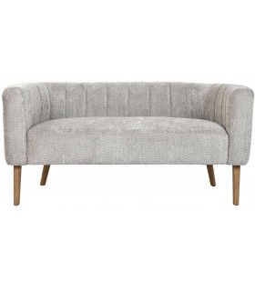 Sofá pequeño de diseño contemporáneo en tela gris y madera natural.