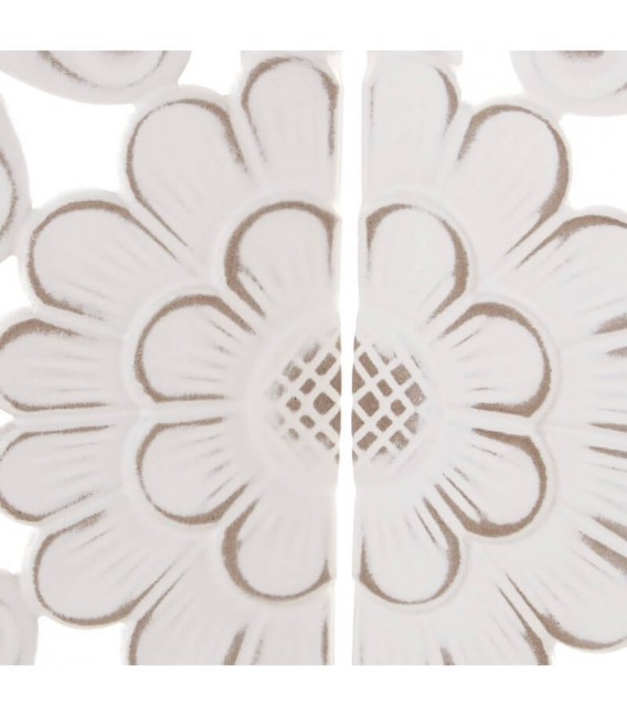 Biombo de 4 hojas madera DM tallada a mano y acabado blanco rozado. 1
