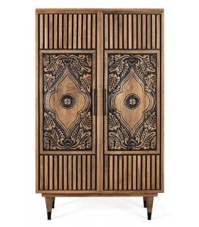 Armario alacena de mango tallado con acabado natural y negro.