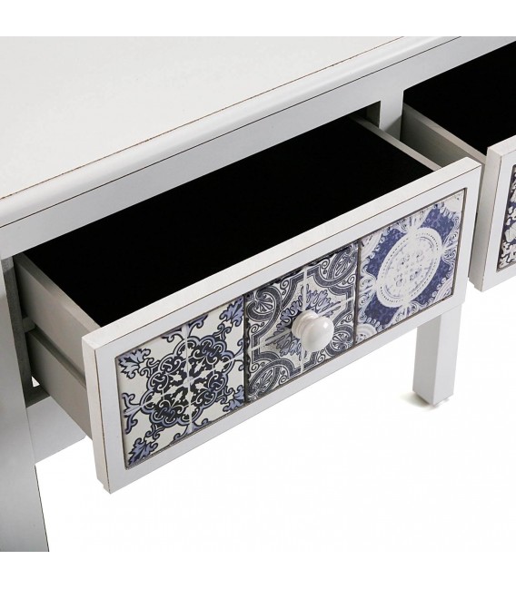 Consola blanca con cajones decorados con azulejos en azul y negro. 3