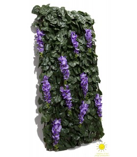 Celosía exterior extensible con hiedra y flores lila decorativas. Mdmhogar