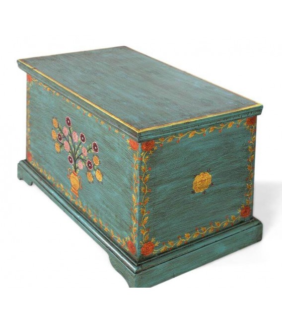 Baúl étnico turquesa en madera con flores pintadas a mano. Mdmhogar