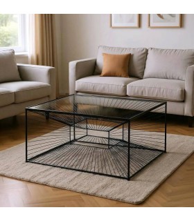 Mesa centro cuadrada de metal negro con tapa de cristal clara. Mdmhogar