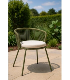 Silla exterior verde y crudo de metal y cuerda con cojín incluido. 6