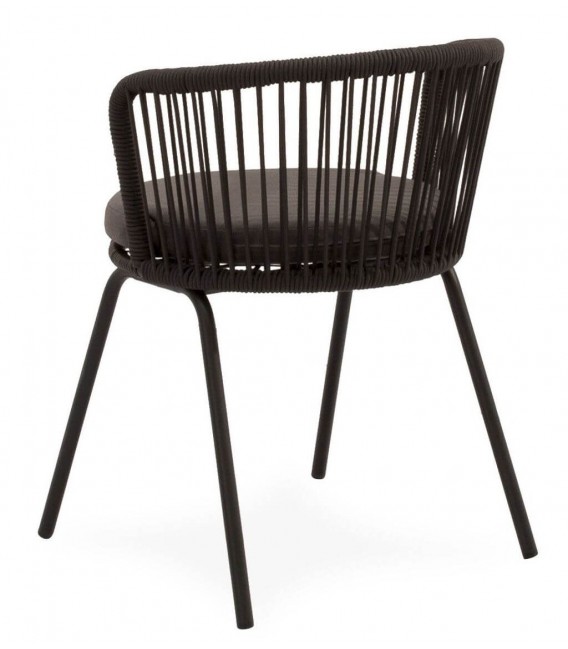 Silla negra exterior con cuerda sintética y cojín redondo gris. 4